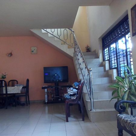 Randi Homestay In Negombo Eksteriør bilde