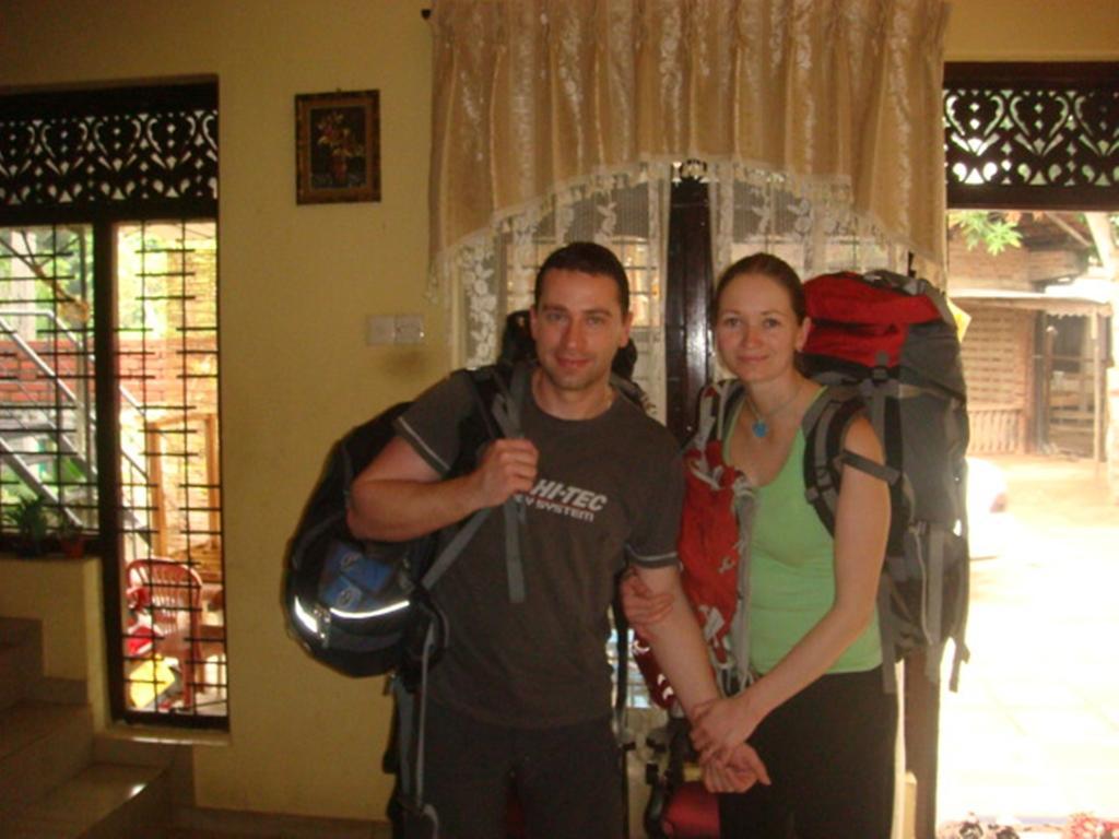 Randi Homestay In Negombo Eksteriør bilde