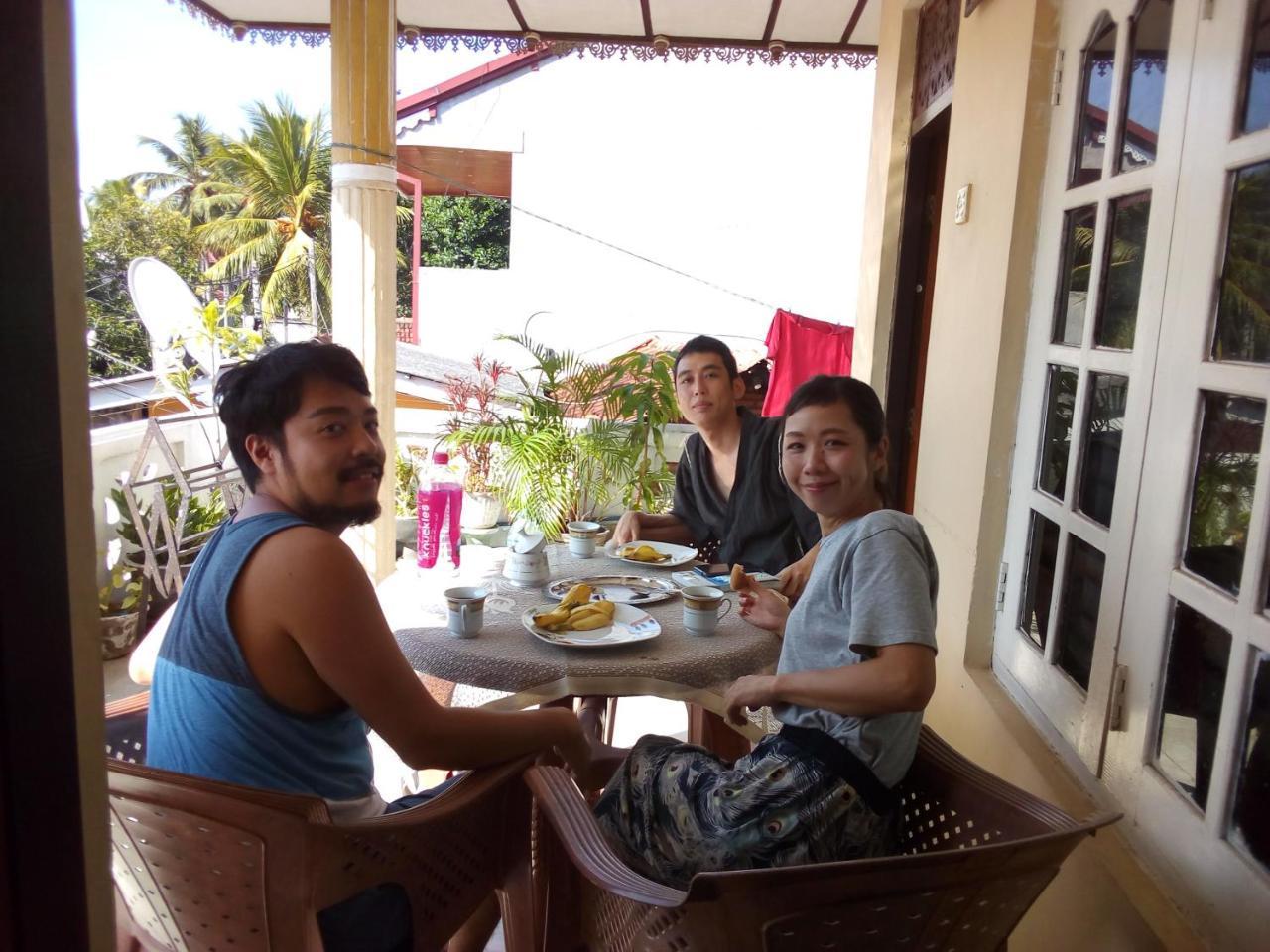 Randi Homestay In Negombo Eksteriør bilde