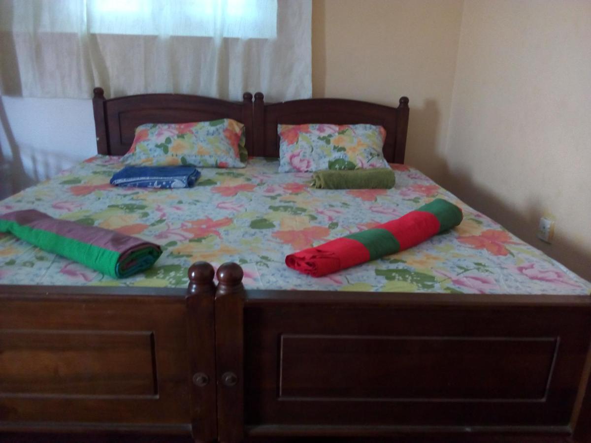 Randi Homestay In Negombo Eksteriør bilde